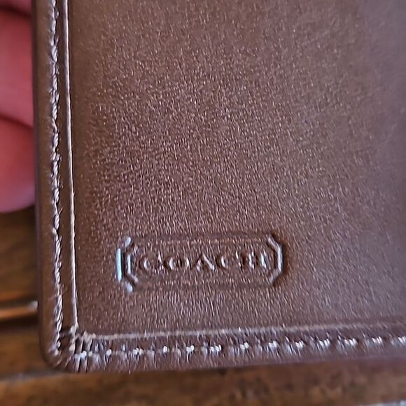 Vintage Coach Logo small wallet 3.5"x4 5" - Picture 5 of 7